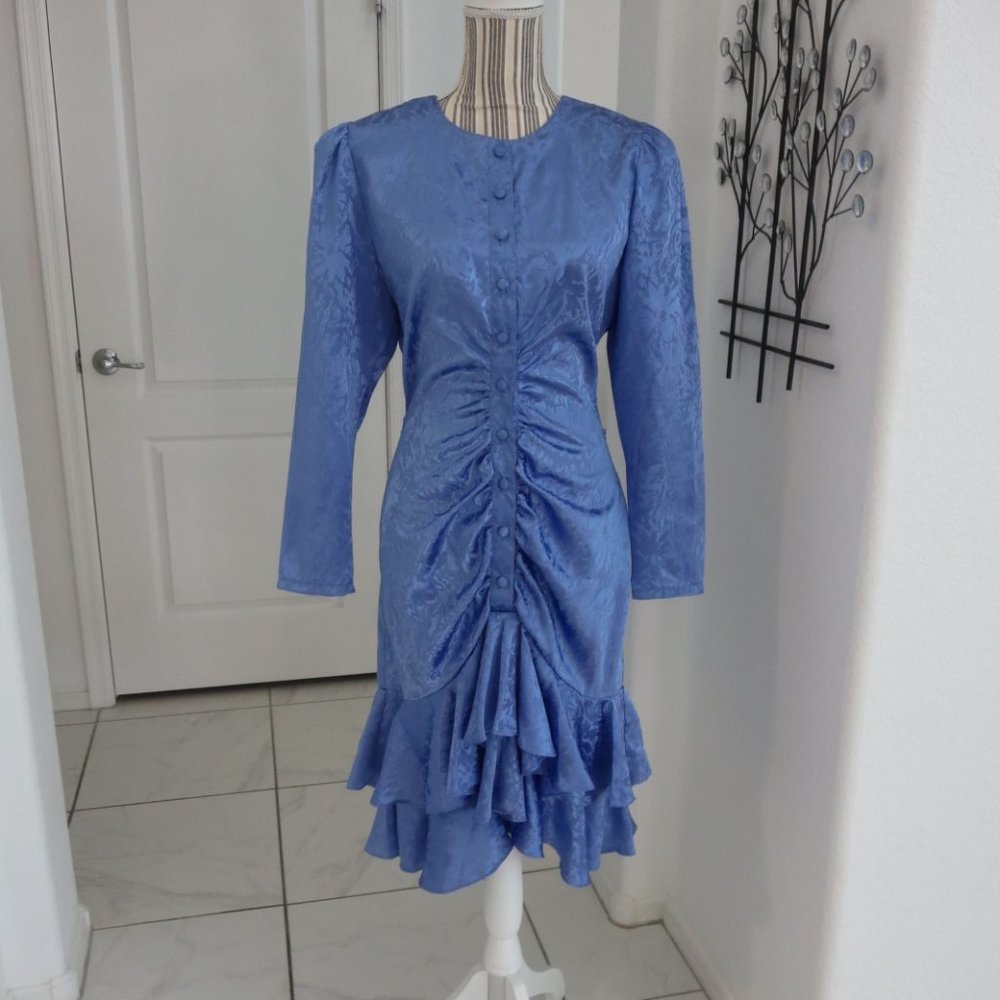 Vintage Jonathan Martin Fitted Ruffle Bottom Dress XS / S / 2 / 4 Light Blue